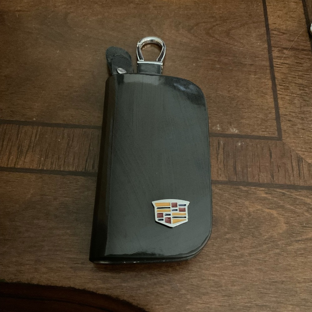 Cadillac Car Logo Leather Key Case Holder